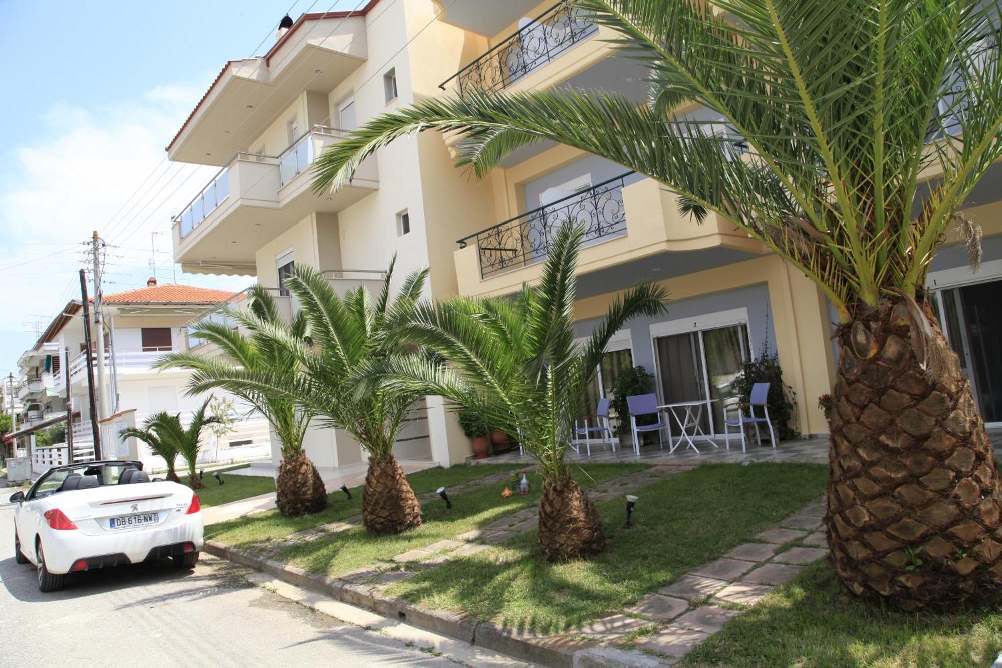 Vicky Rooms Paralia Dionysiou Exterior foto